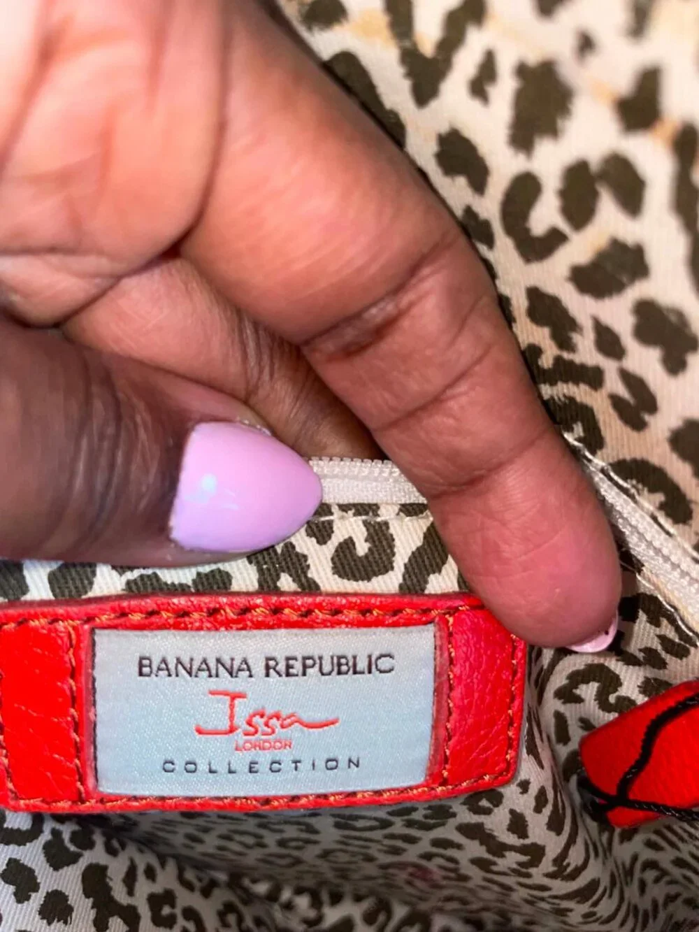 Banana Republic beautiful banana